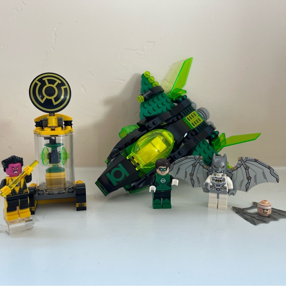LEGO Green Lantern vs Sinestro